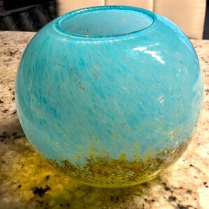 DS hand blown art glass round swirl vase. Murano style. 8 inch x 8 inches